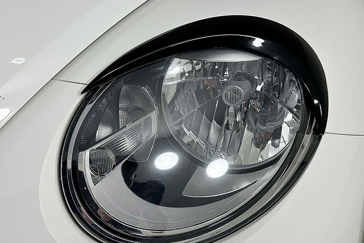 2014 Volkswagen BEETLE  1L