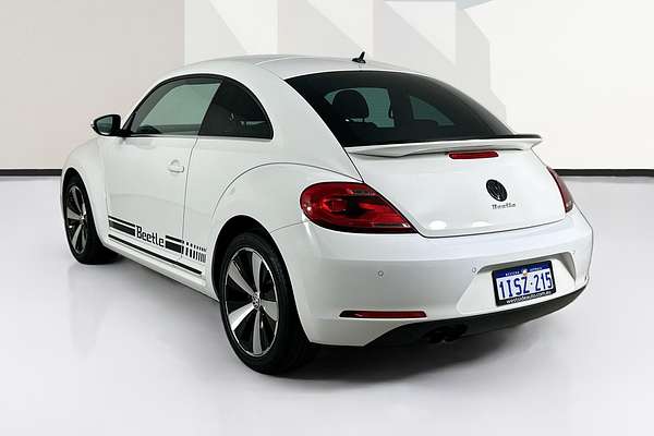 2014 Volkswagen BEETLE  1L