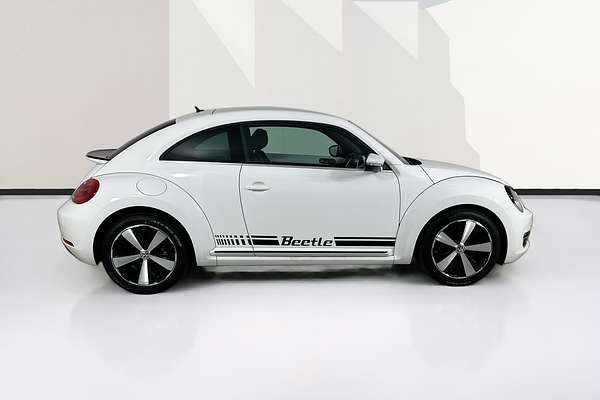 2014 Volkswagen BEETLE  1L