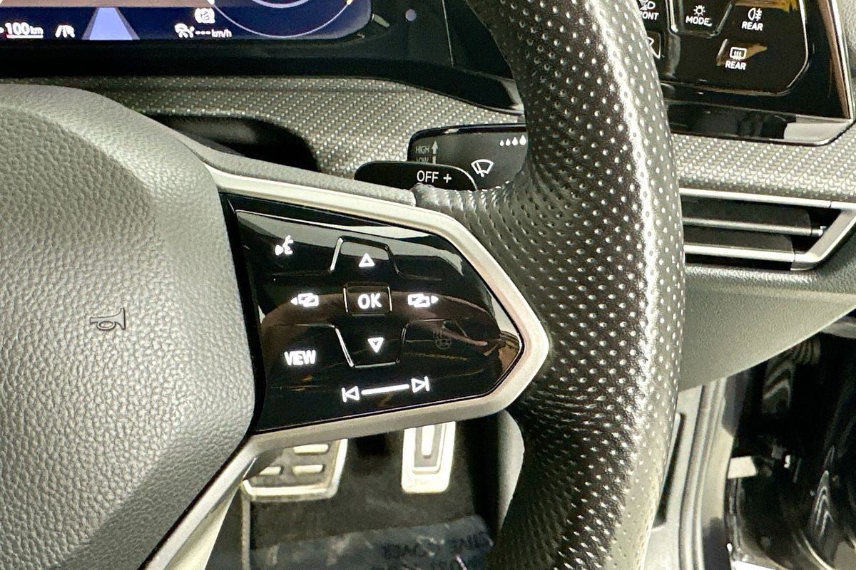 2022 Volkswagen GOLF 110TSI R-LINE MARK 8 MY22.5