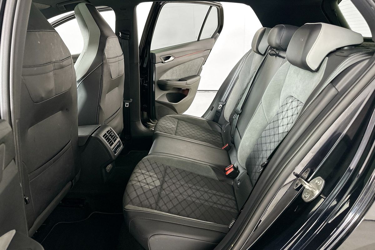 2022 Volkswagen GOLF 110TSI R-LINE MARK 8 MY22.5
