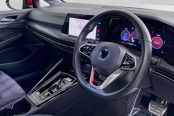 2022 Volkswagen Golf GTI 8