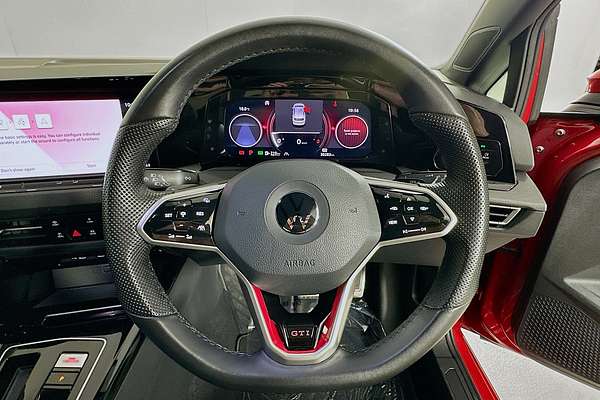 2022 Volkswagen Golf GTI 8