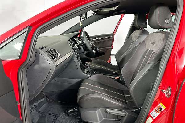 2016 Volkswagen GOLF GTI 40 YEARS AU