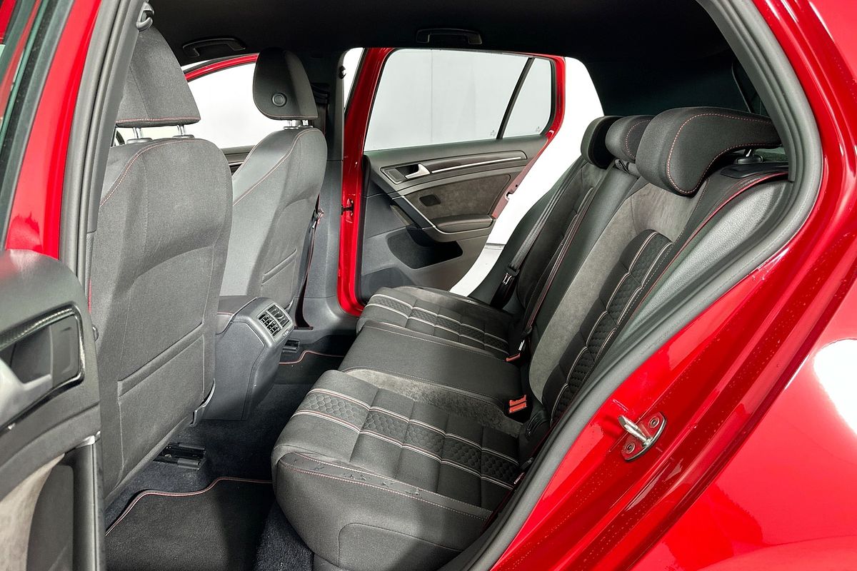 2016 Volkswagen GOLF GTI 40 YEARS AU