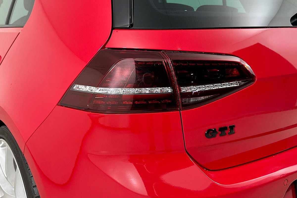 2016 Volkswagen GOLF GTI 40 YEARS AU