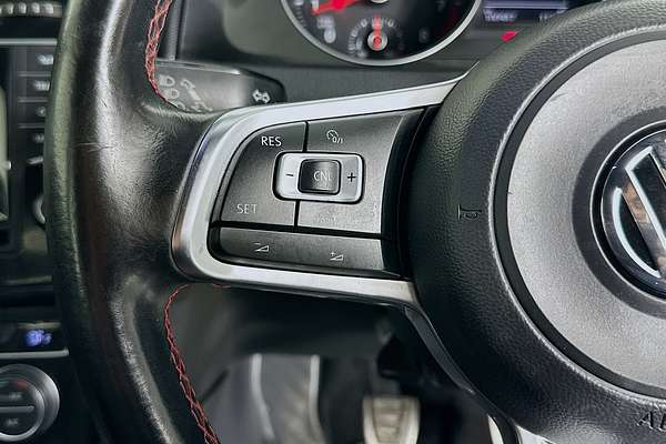 2014 Volkswagen GOLF GTI 7