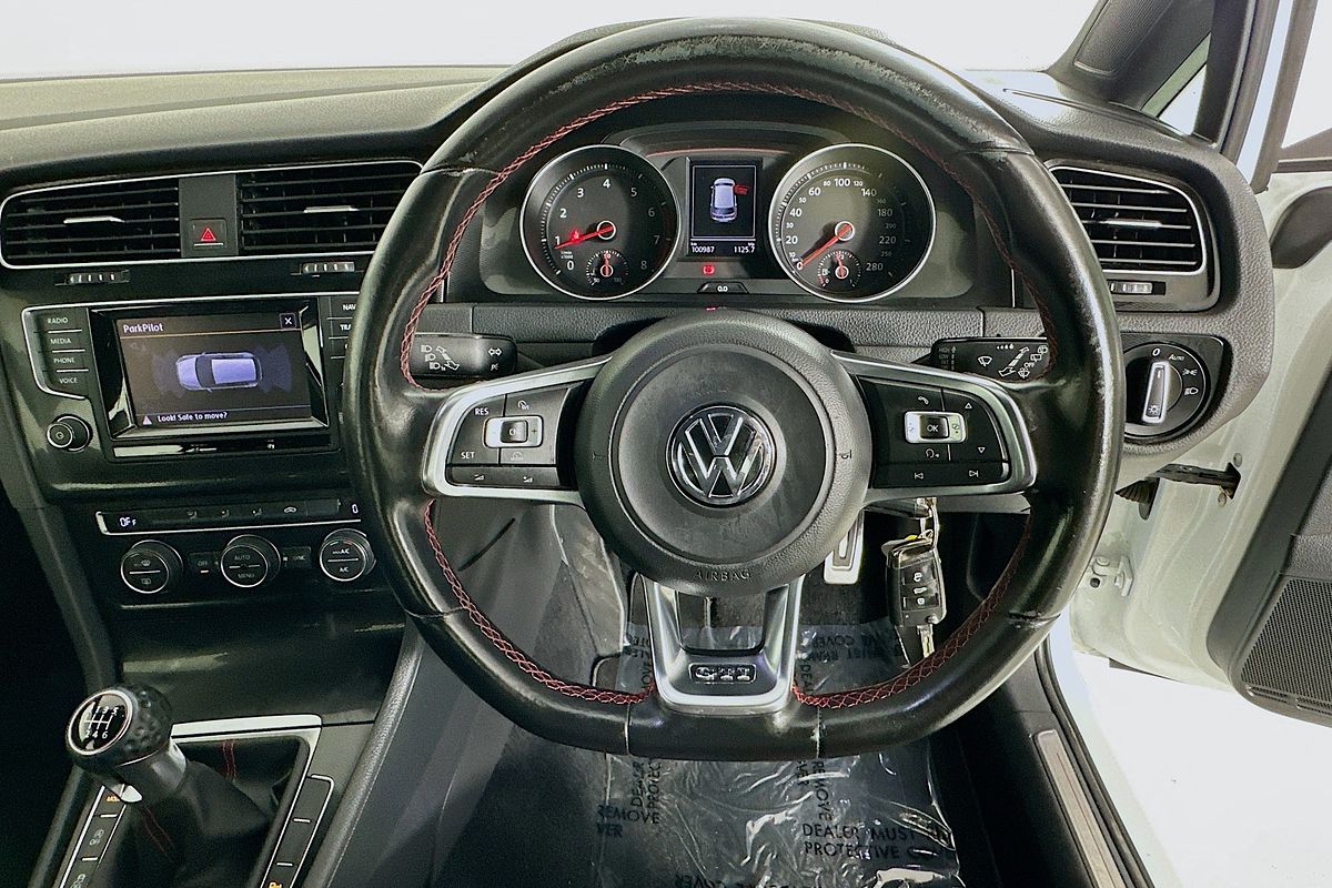2014 Volkswagen GOLF GTI 7