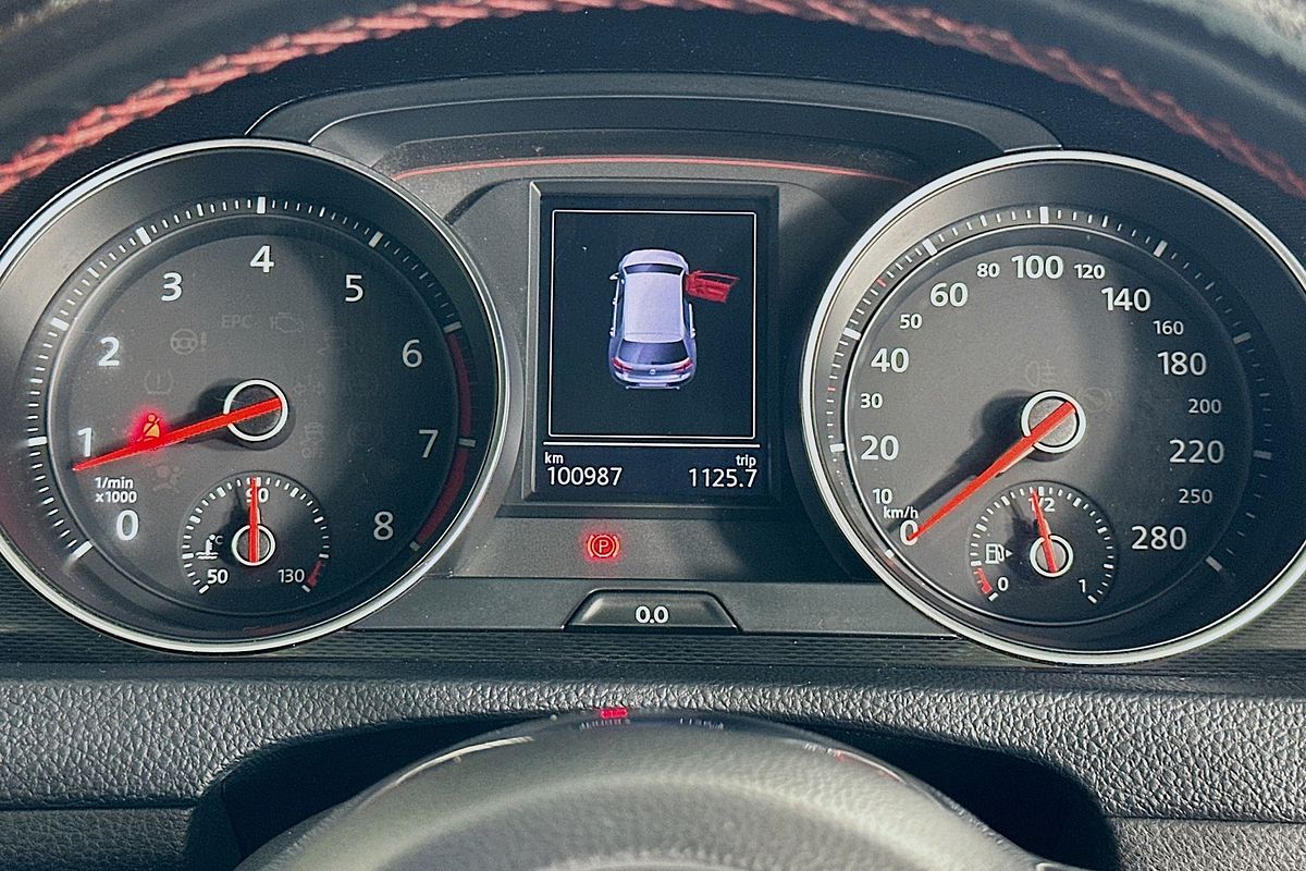 2014 Volkswagen GOLF GTI 7