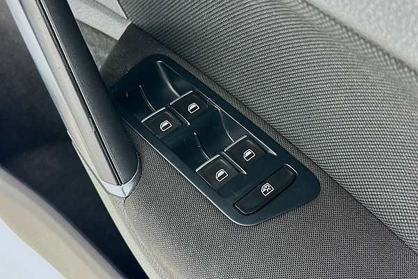 2014 Volkswagen GOLF GTI 7