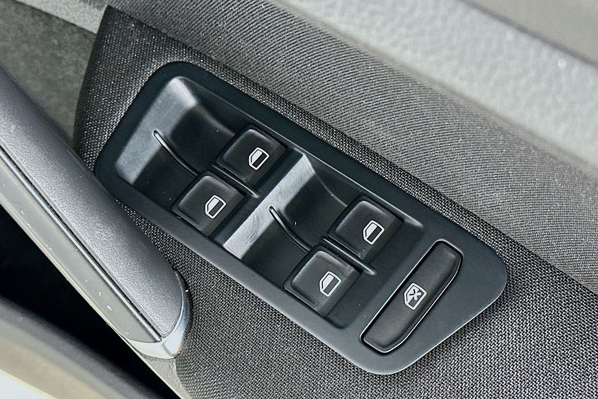 2014 Volkswagen GOLF 90 TSI COMFORTLINE AU MY14