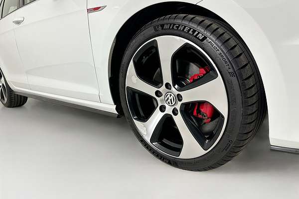 2014 Volkswagen GOLF GTI 7