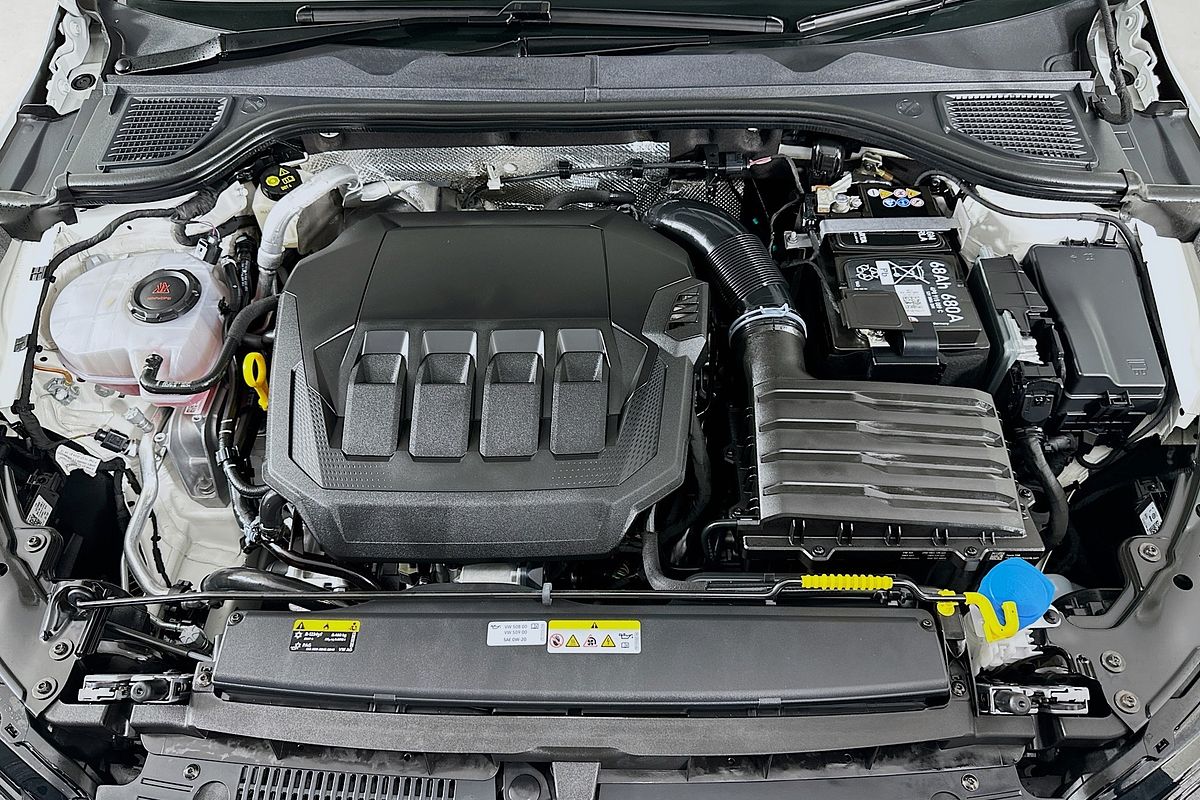 2024 Volkswagen Golf GTi MARK 8 CD MY24