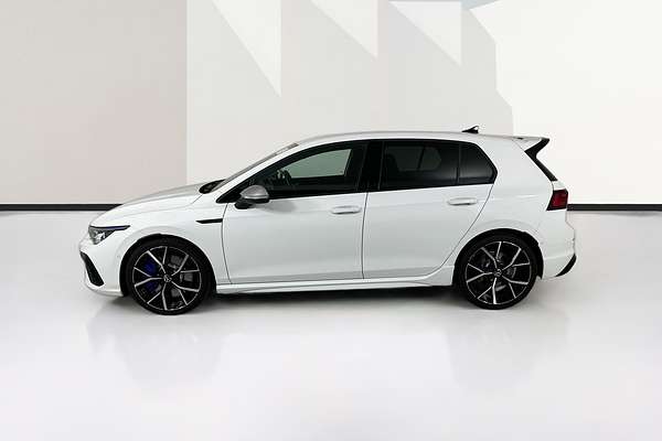 2024 Volkswagen GOLF R 8