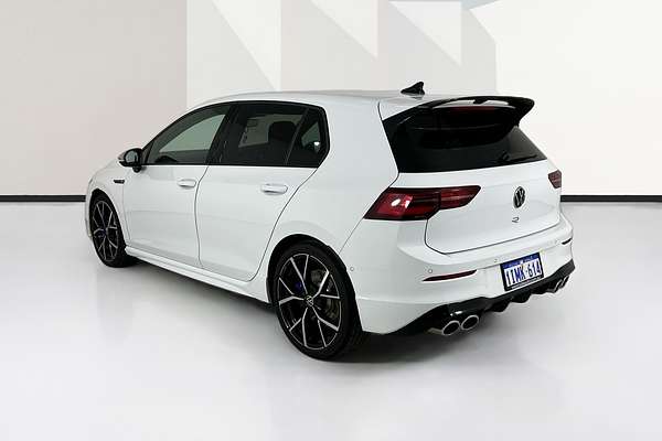 2024 Volkswagen GOLF R 8