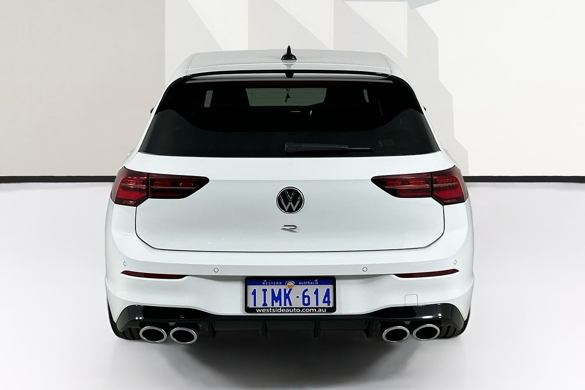 2024 Volkswagen GOLF R 8