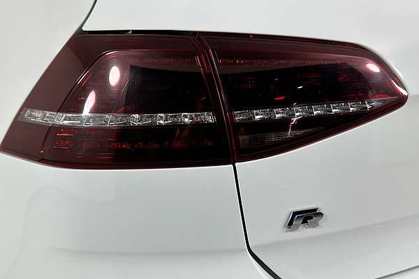 2016 Volkswagen GOLF R AU MY16