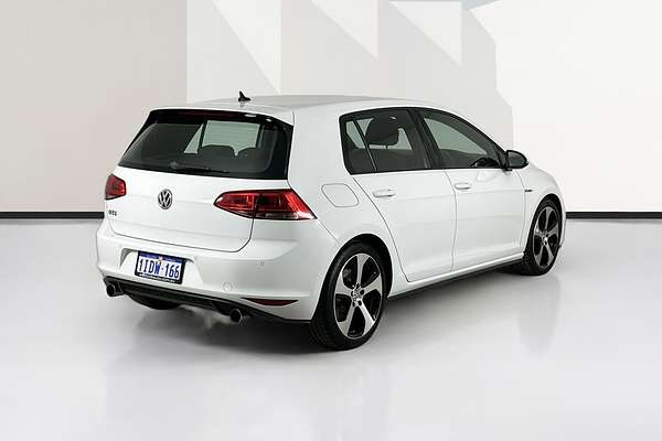 2014 Volkswagen GOLF GTI 7
