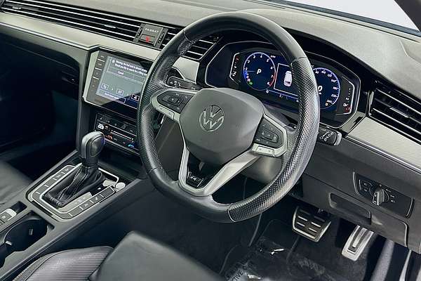 2023 Volkswagen PASSAT 206TSI R-LINE (RESTR FEAT) CB MY23 UPDATE