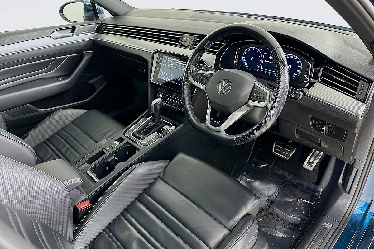 2023 Volkswagen PASSAT 206TSI R-LINE (RESTR FEAT) CB MY23 UPDATE