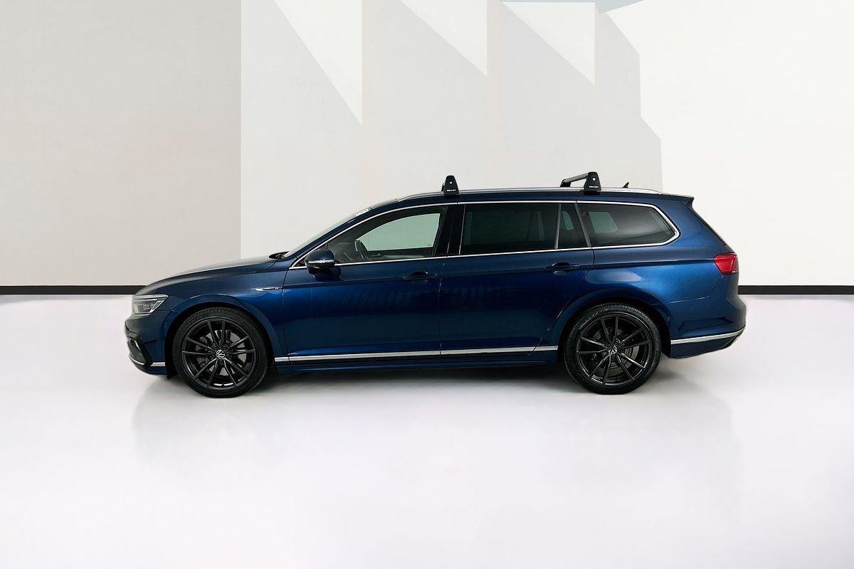 2023 Volkswagen PASSAT 206TSI R-LINE (RESTR FEAT) CB MY23 UPDATE