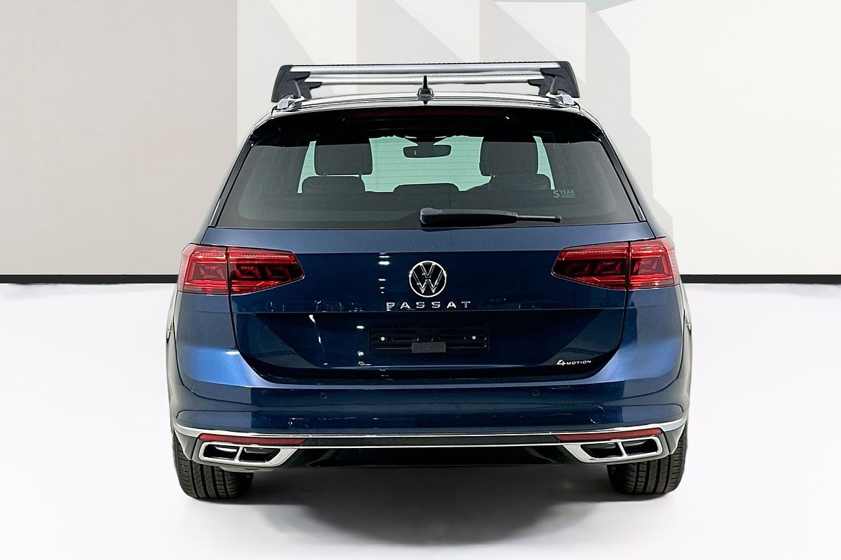 2023 Volkswagen PASSAT 206TSI R-LINE (RESTR FEAT) CB MY23 UPDATE