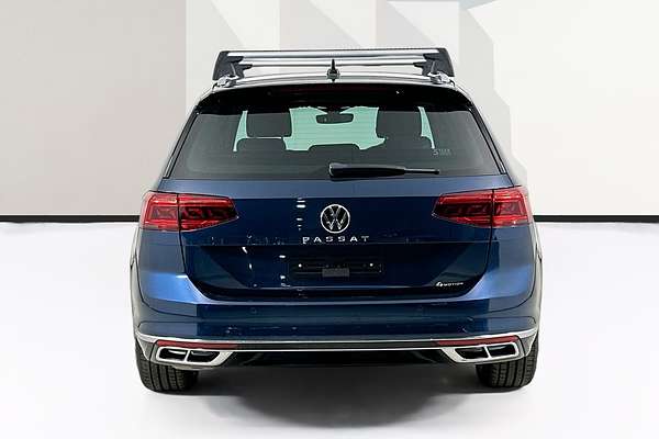 2023 Volkswagen PASSAT 206TSI R-LINE (RESTR FEAT) CB MY23 UPDATE