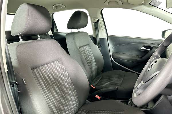 2016 Volkswagen POLO 66 TSI TRENDLINE 6R MY16