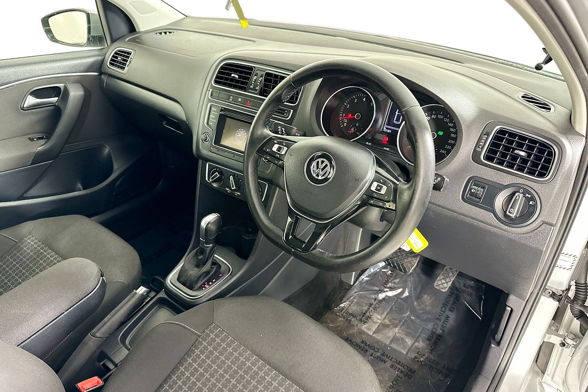 2015 Volkswagen POLO 81 TSI COMFORTLINE 6R MY15
