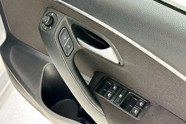 2015 Volkswagen POLO 81 TSI COMFORTLINE 6R MY15