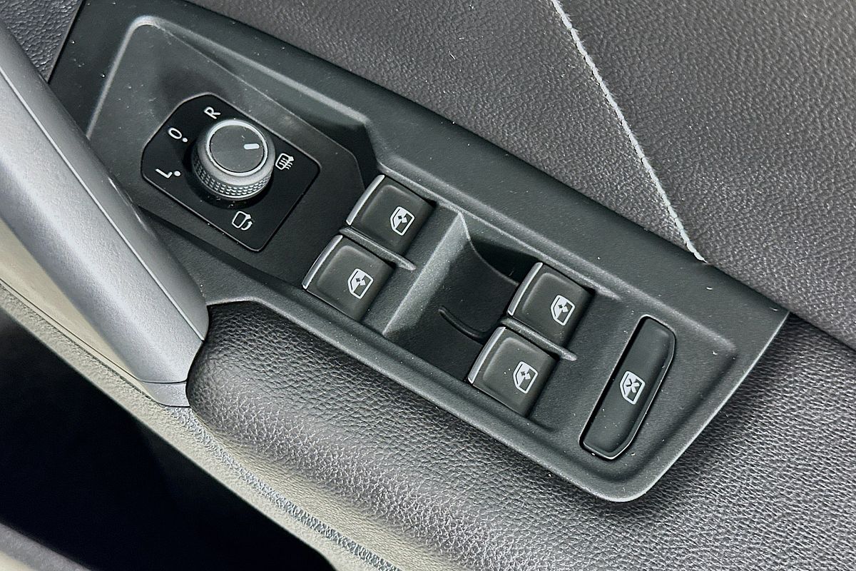 2022 Volkswagen TIGUAN 147TDI R-LINE 5NA MY22