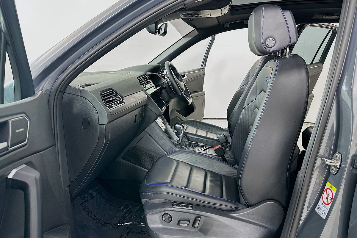 2023 Volkswagen TIGUAN 235TSI R AX MY23 UPDATE