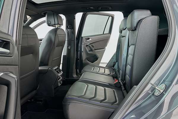 2023 Volkswagen TIGUAN 235TSI R AX MY23 UPDATE