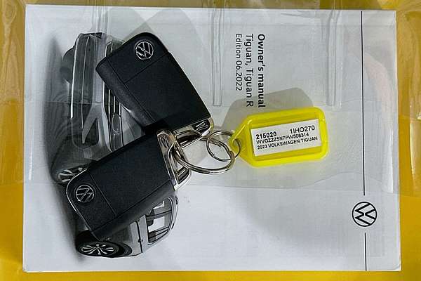 2023 Volkswagen TIGUAN 235TSI R AX MY23 UPDATE
