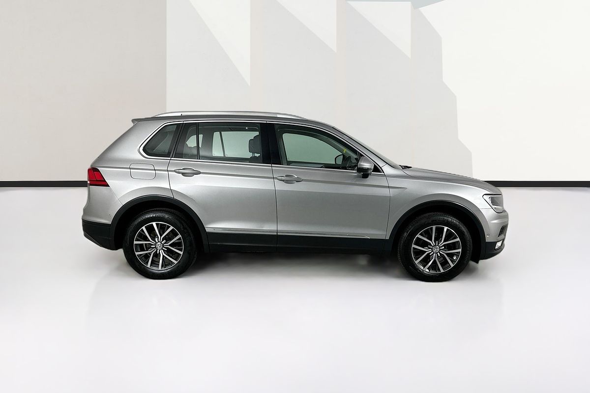 2017 Volkswagen Tiguan 132 TSI COMFORTLINE 5NA