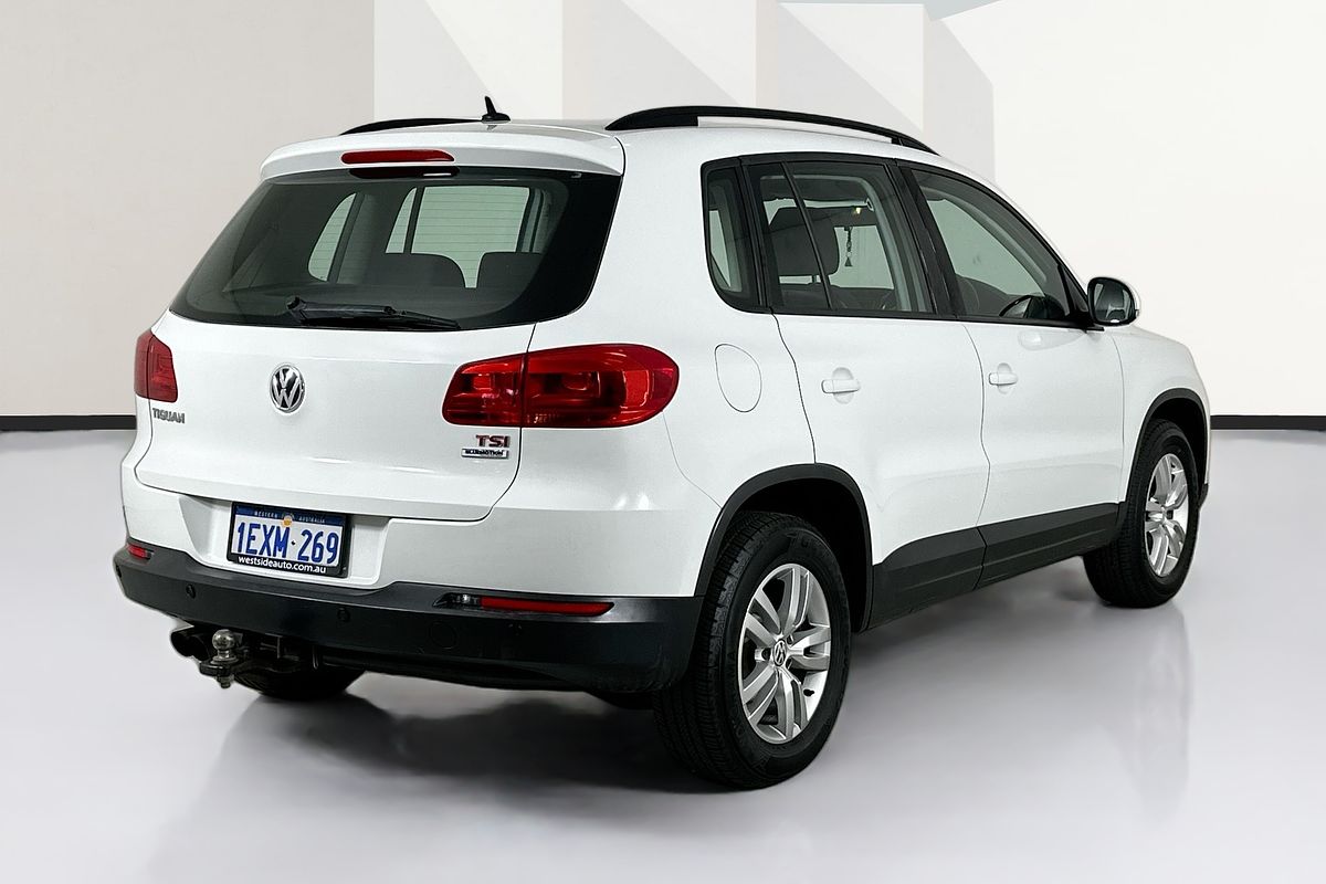 2015 Volkswagen TIGUAN