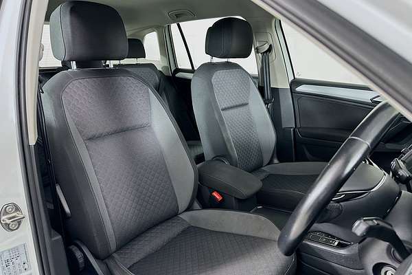 2016 Volkswagen Tiguan 110 TSI COMFORTLINE 5NA