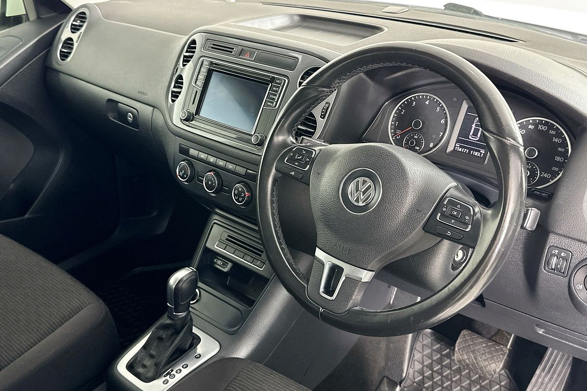 2015 Volkswagen TIGUAN
