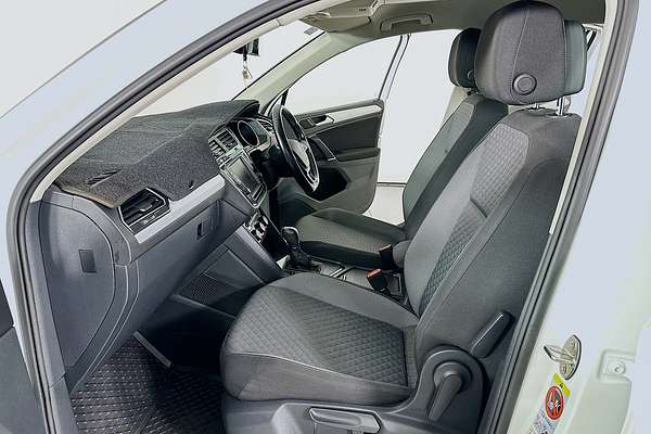 2016 Volkswagen Tiguan 110 TSI COMFORTLINE 5NA