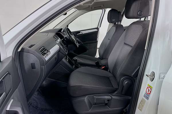 2016 Volkswagen TIGUAN 110 TSI COMFORTLINE 5NA