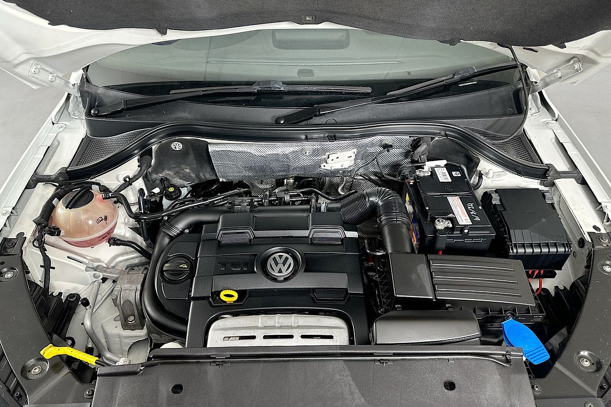 2015 Volkswagen TIGUAN