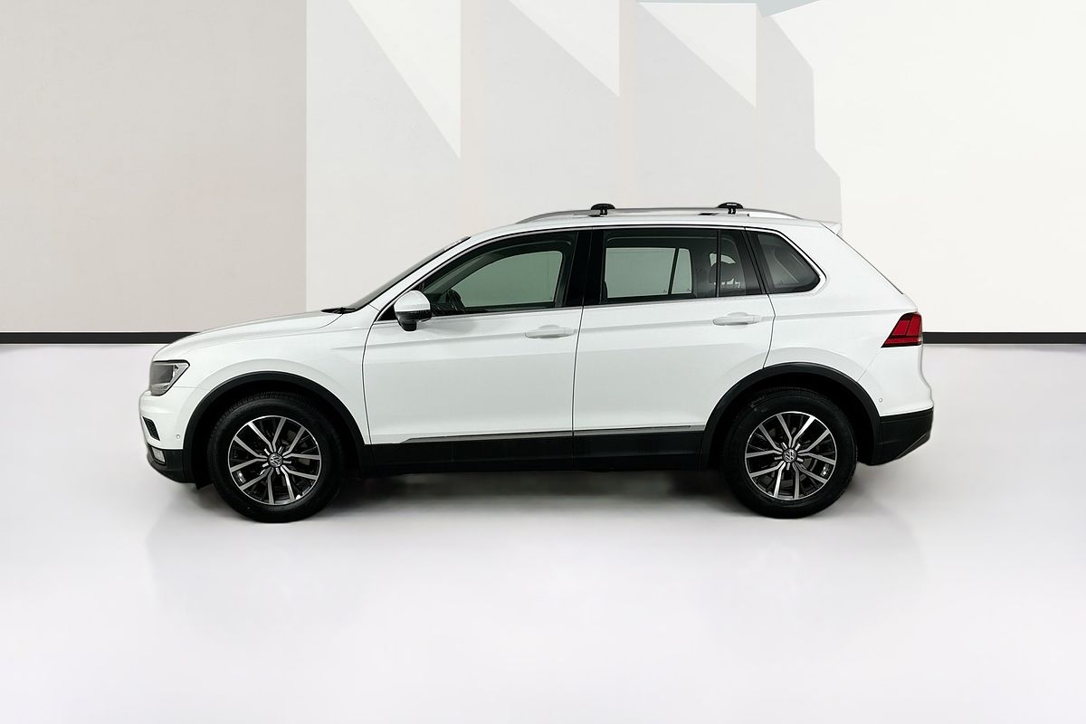 2016 Volkswagen TIGUAN 110 TSI COMFORTLINE 5NA