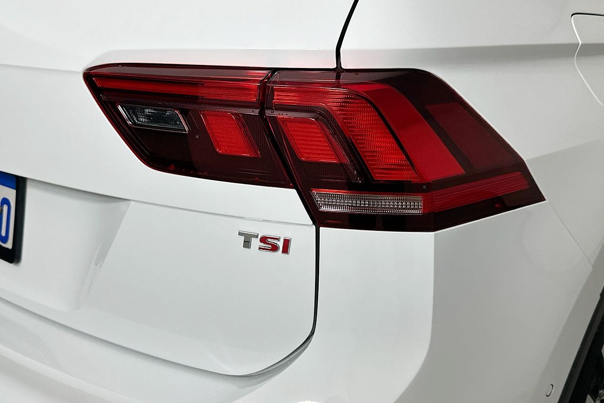 2016 Volkswagen TIGUAN 110 TSI COMFORTLINE 5NA