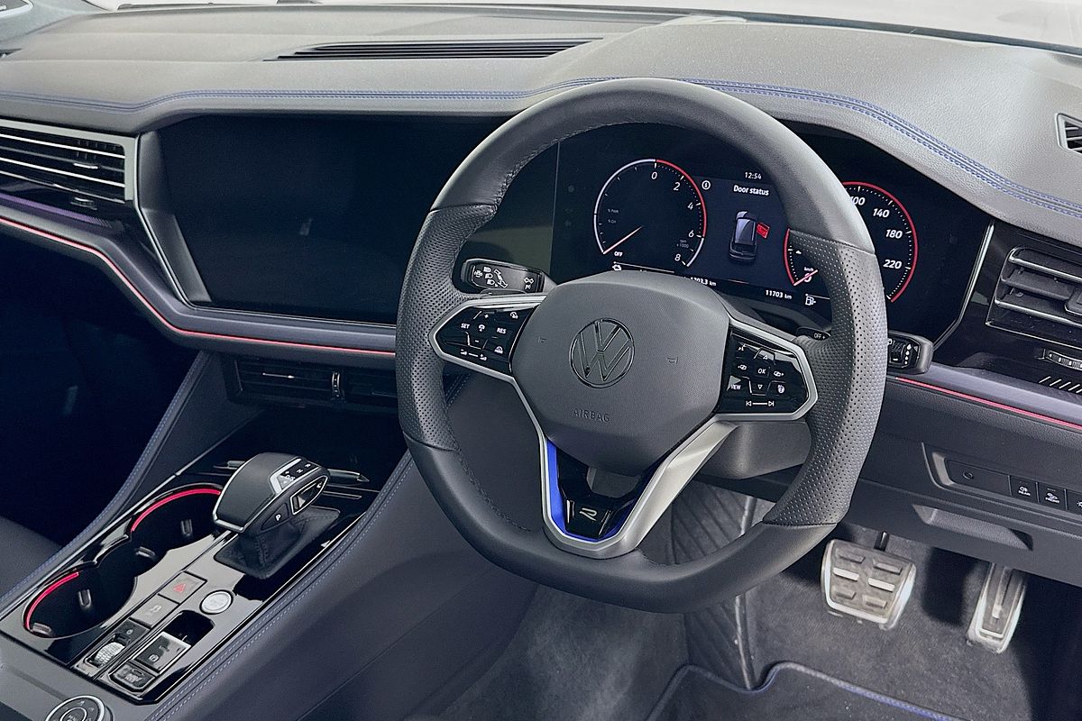 2024 Volkswagen TOUAREG R eHYBRID (PHEV) RC MY24