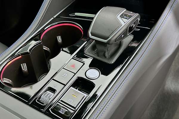 2024 Volkswagen TOUAREG R eHYBRID (PHEV) RC MY24