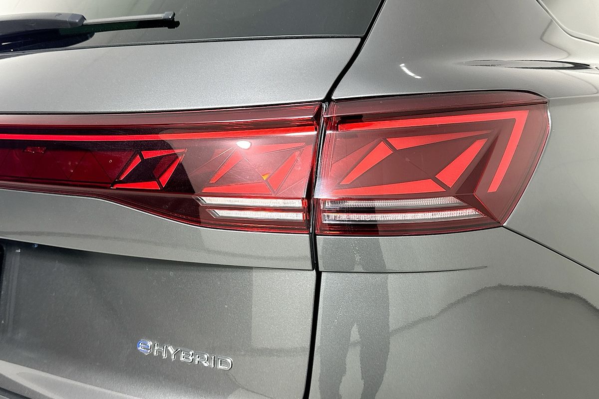 2024 Volkswagen TOUAREG R eHYBRID (PHEV) RC MY24
