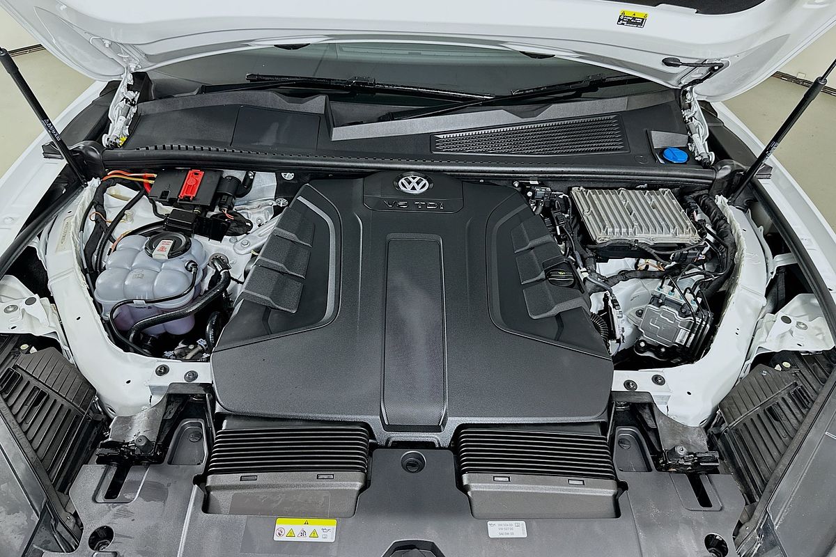 2022 Volkswagen TOUAREG 210TDI R-LINE CR MY23