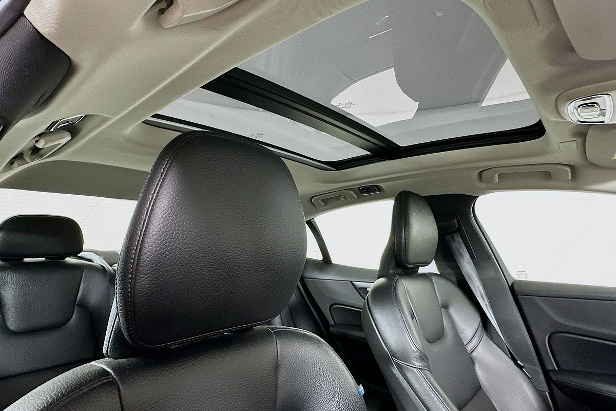 2021 Volvo S60 B5 Inscription