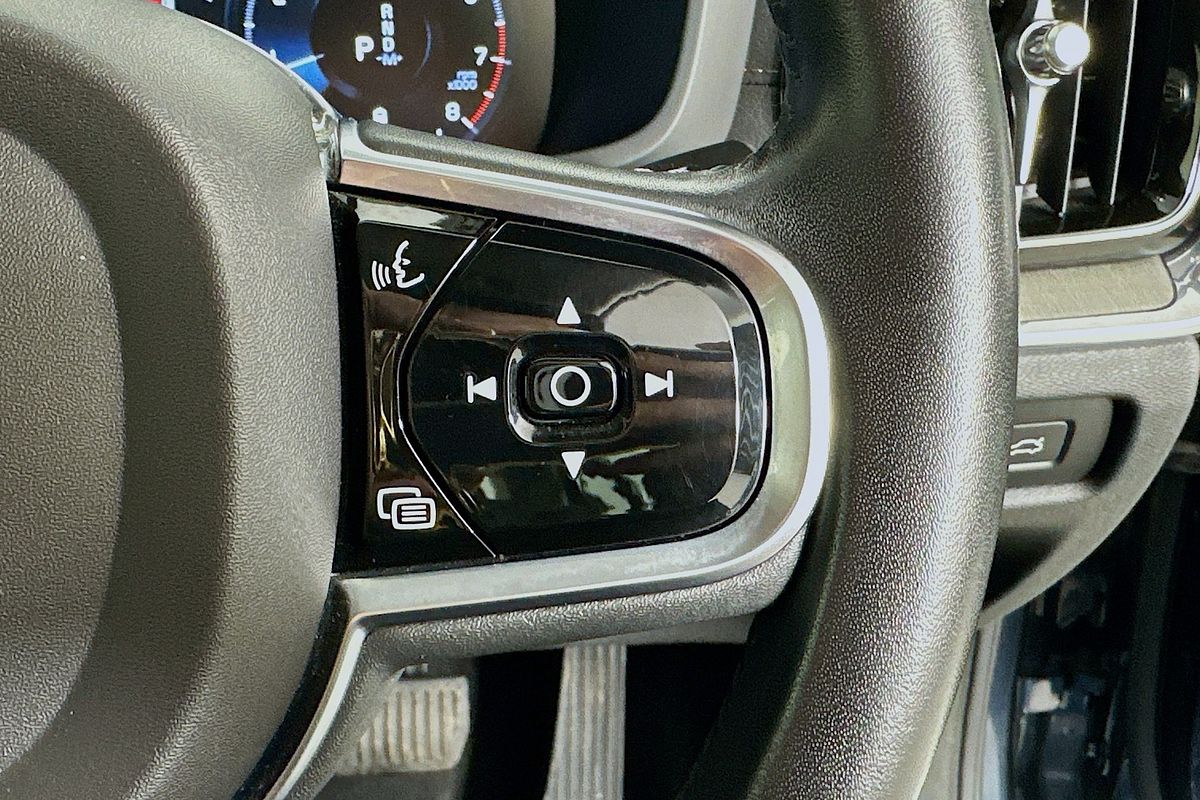 2021 Volvo S60 B5 Inscription