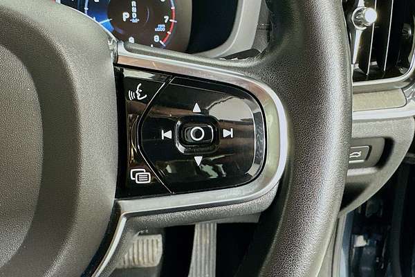 2021 Volvo S60 B5 Inscription